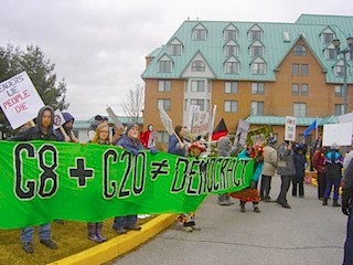 g8-g20-protesters